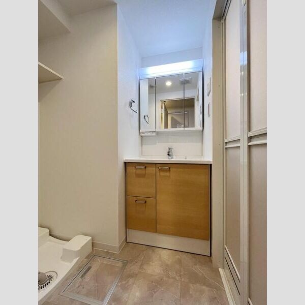 Alivis北梅田の物件内観写真