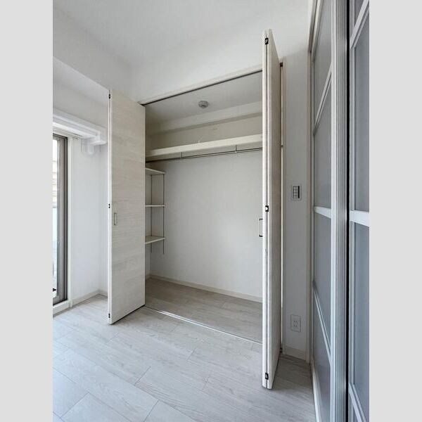 Alivis北梅田の物件内観写真