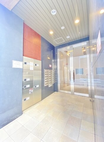 ロイヤルレジデンス新大阪の物件外観写真