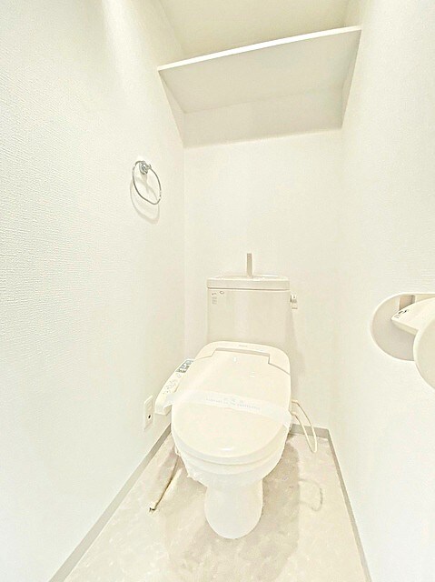 ロイヤルレジデンス新大阪の物件内観写真