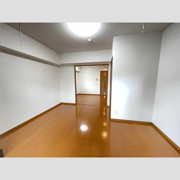 アクアスイート新大阪の物件内観写真