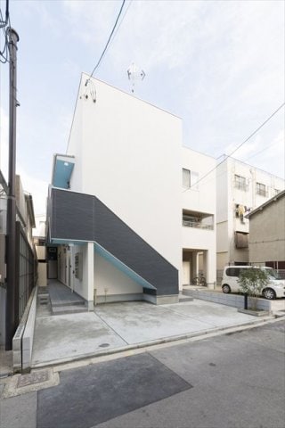 LOREの物件外観写真