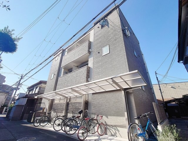 ステディ下新庄の物件外観写真