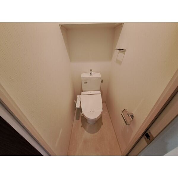 スプランディッド新大阪DUEの物件内観写真