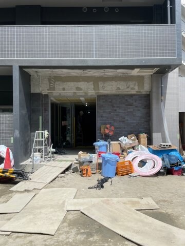 ArtizA淡路の物件外観写真