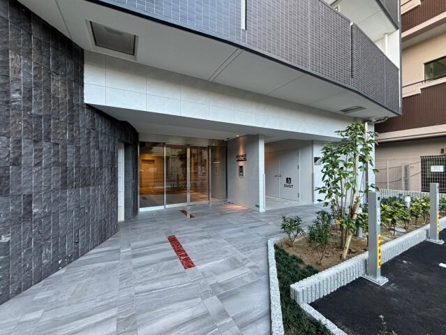 セレニテ新大阪ミラク弐番館の物件外観写真