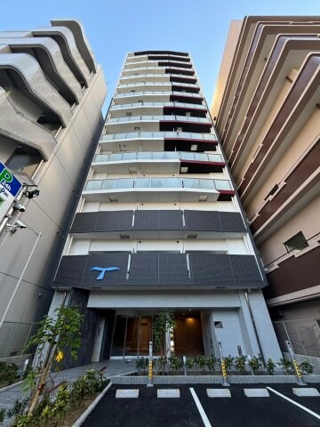 セレニテ新大阪ミラク弐番館の物件外観写真