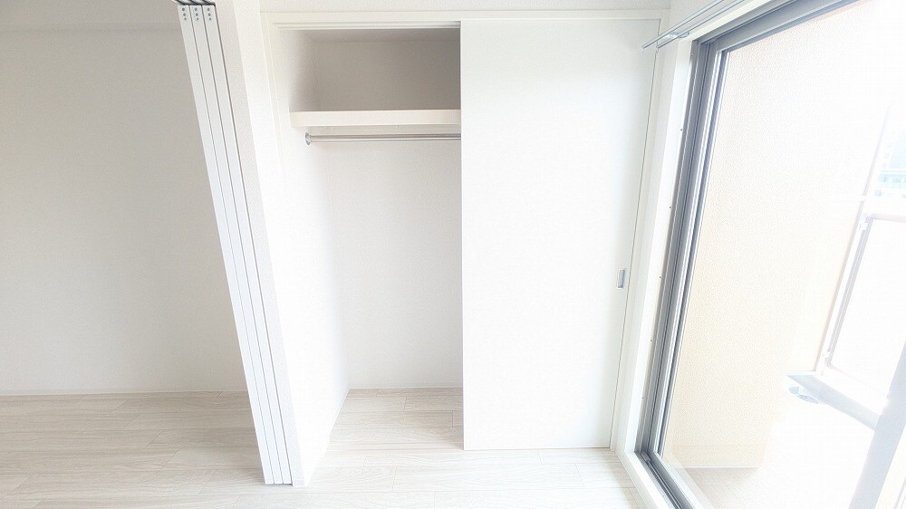 セレニテ新大阪エクラの物件内観写真