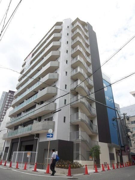 クレグラン北梅田の物件外観写真