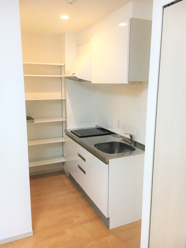 クレグラン北梅田の物件内観写真