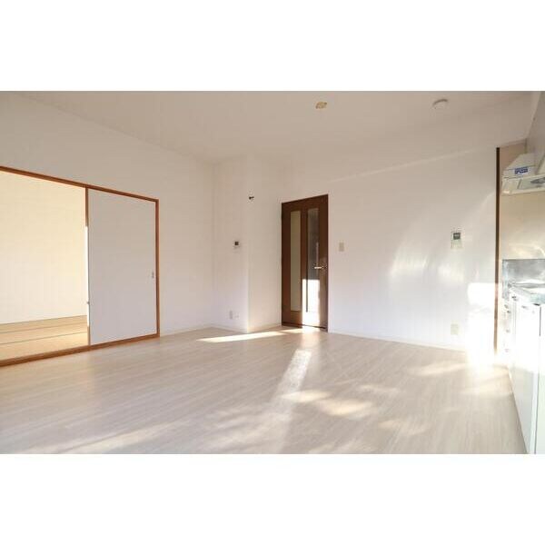 カーサ・ソレアードの物件内観写真