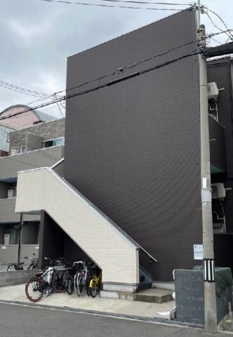 メゾンショコラEの物件外観写真