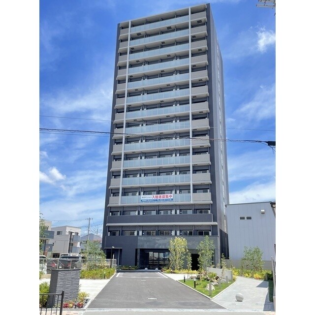 プレサンスブルーム東三国の物件外観写真