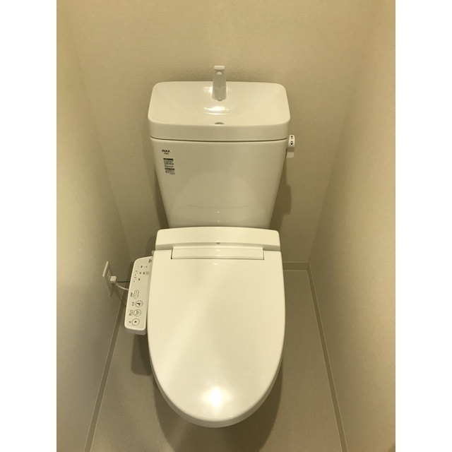 プレサンスブルーム東三国の物件内観写真