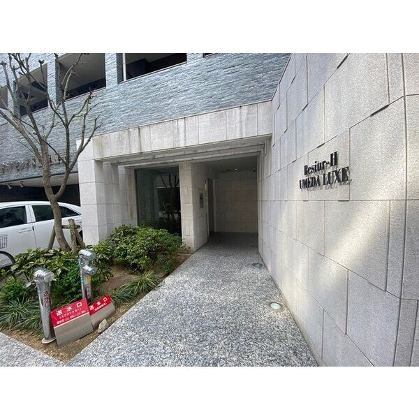 レジュールアッシュ梅田リュクスの物件外観写真