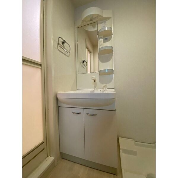 レジュールアッシュ梅田リュクスの物件内観写真