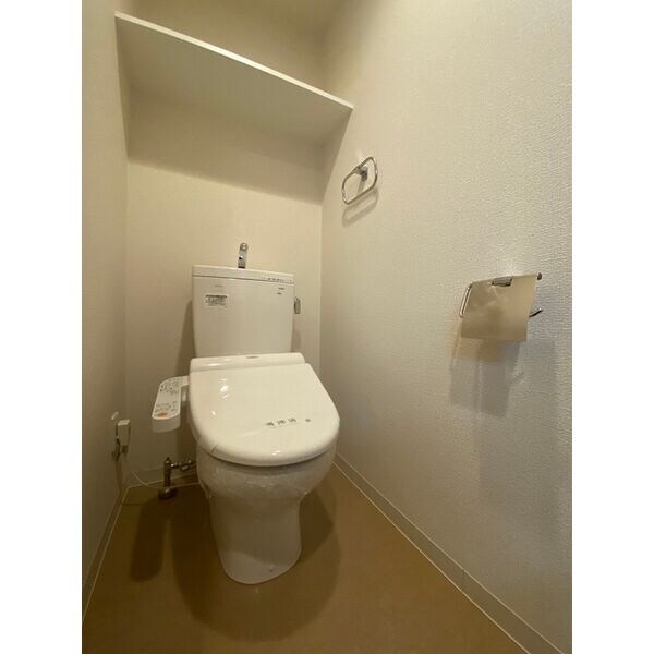 レジュールアッシュ梅田リュクスの物件内観写真