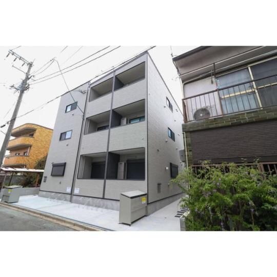 ソラーレ吹田の物件外観写真