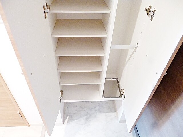 スワンズシティ新大阪ヴィーヴォの物件内観写真