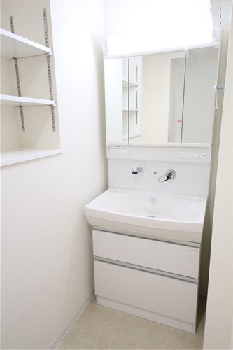 SKYレジデンス大阪梅田の物件内観写真