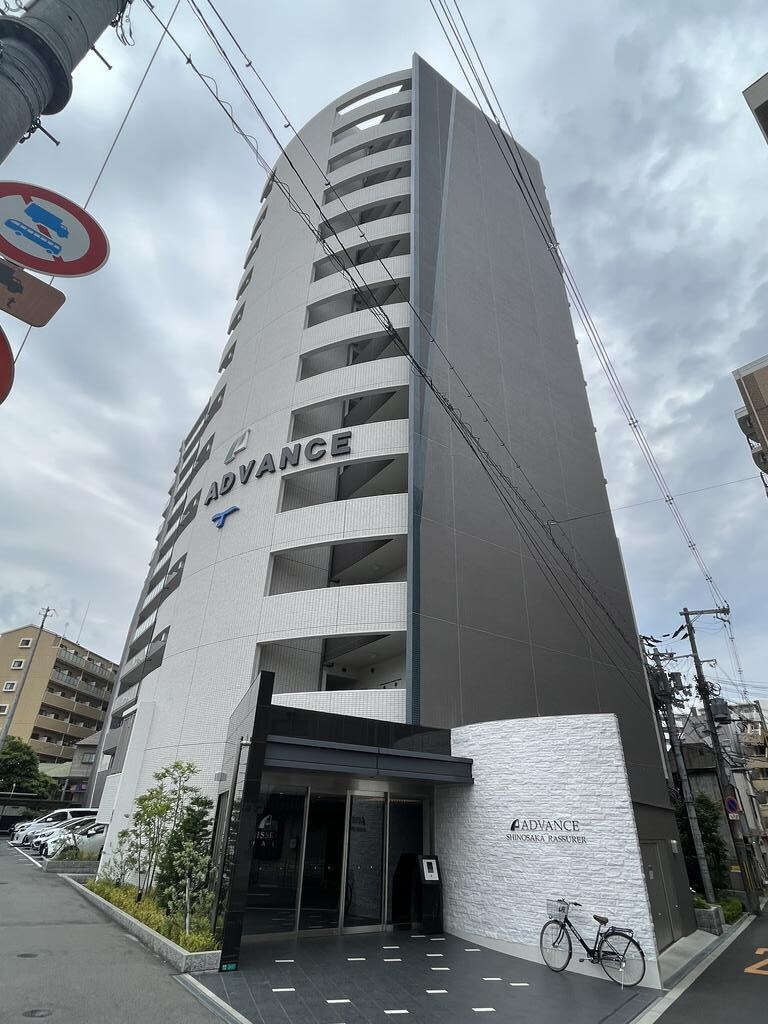 アドバンス新大阪ラシュレの物件外観写真