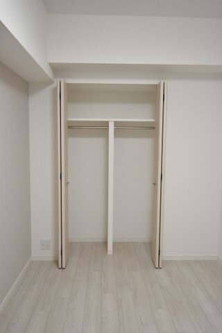 コンフォリア・リヴ新大阪WESTの物件内観写真