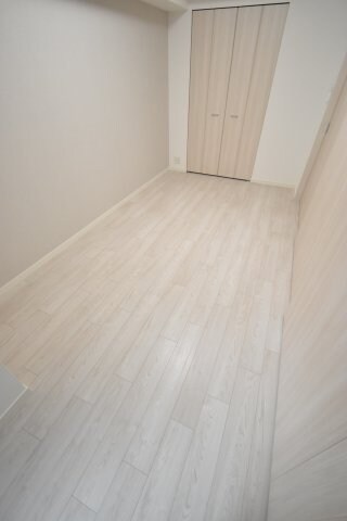 コンフォリア・リヴ新大阪WESTの物件内観写真