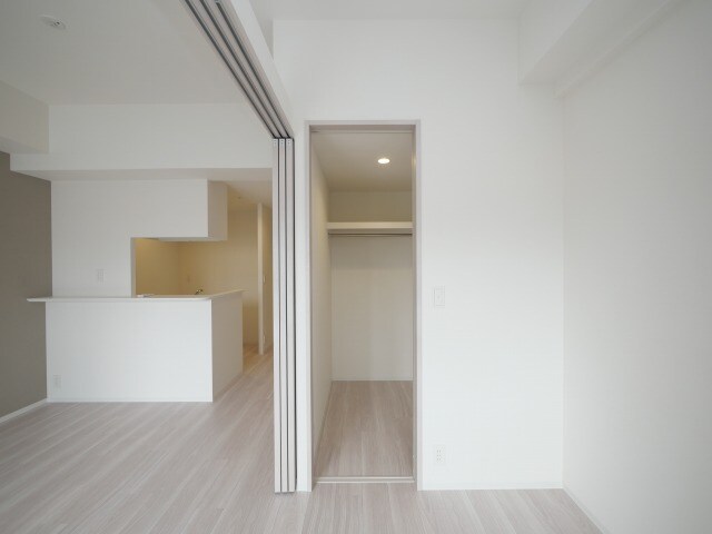 コンフォリア・リヴ新大阪西宮原ソルテラスの物件内観写真