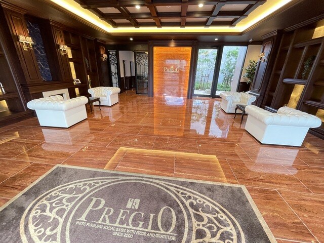 プレジオ吹田の物件外観写真