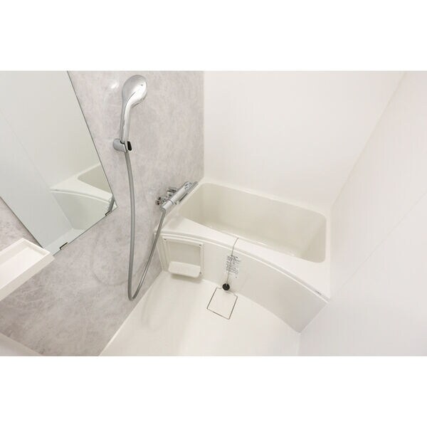 アドバンス江坂東デパールの物件内観写真