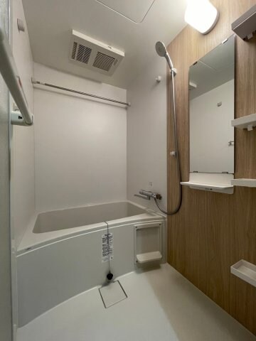 セレニテ江坂グランデの物件内観写真