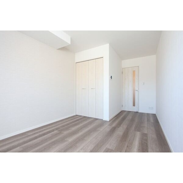 ALEGRIA岸辺の物件内観写真