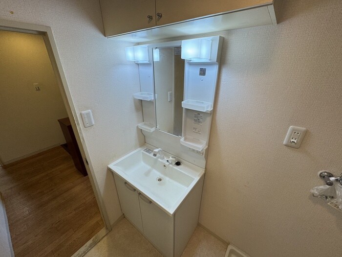 アーバンパーク緑地公園の物件内観写真