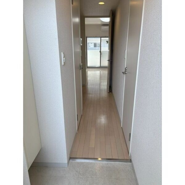 レジュールアッシュ江坂の物件内観写真