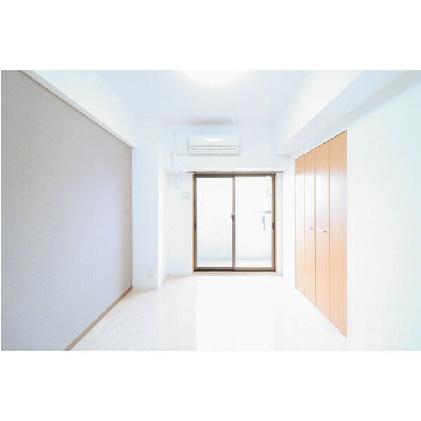 Uresidence京橋の物件内観写真