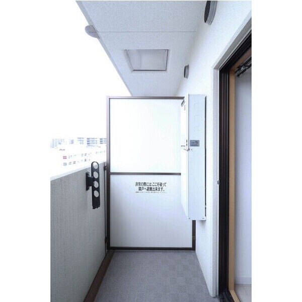 Uresidence京橋の物件内観写真