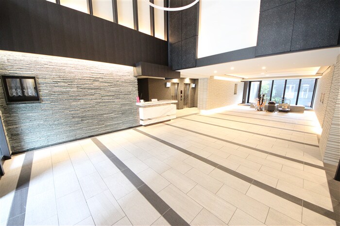 エステムコート新大阪XIIIニスタの物件外観写真