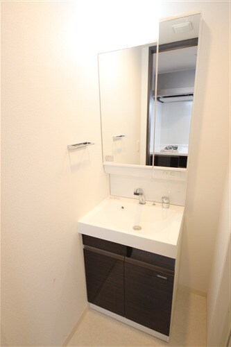 エステムコート新大阪XIIIニスタの物件内観写真