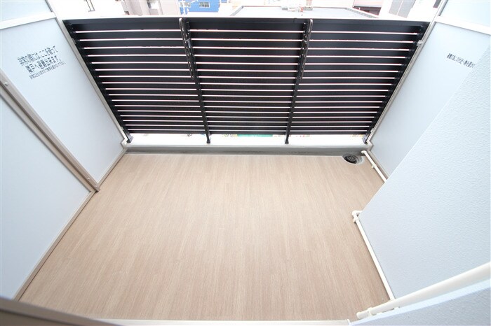 エステムコート新大阪XIIIニスタの物件内観写真