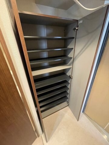 ArtizA淡路の物件内観写真