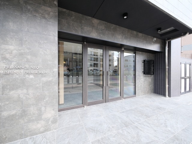 プレサンスNEO上新庄PRIMECRUISの物件外観写真