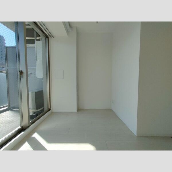 エスリード新大阪ザ・マークの物件内観写真