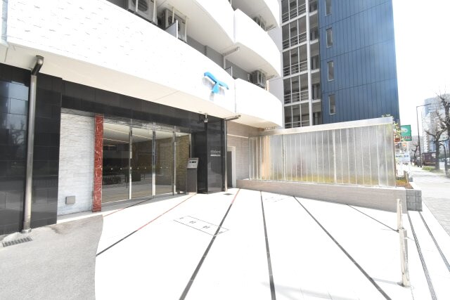 セレニテ新大阪カルムの物件外観写真