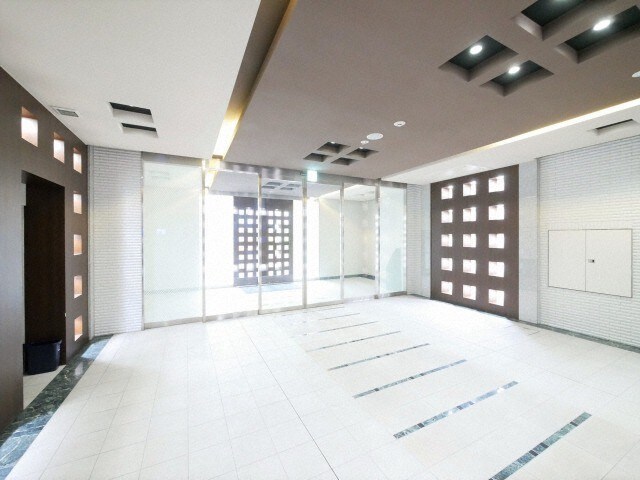 ラクラス新大阪の物件外観写真