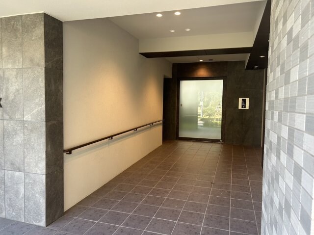 ライブガーデン江坂Ⅸの物件外観写真