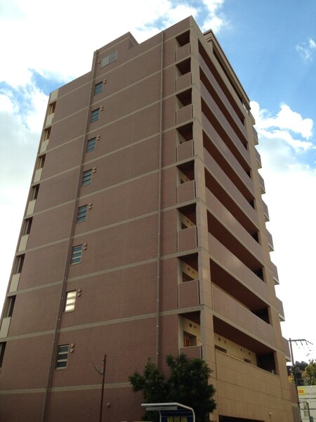 コンソラーレ東野田の物件外観写真