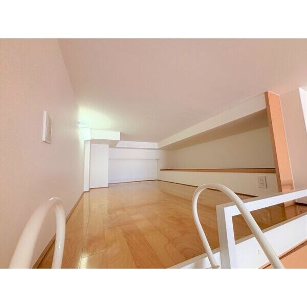 フォレステージュ江坂垂水町の物件内観写真