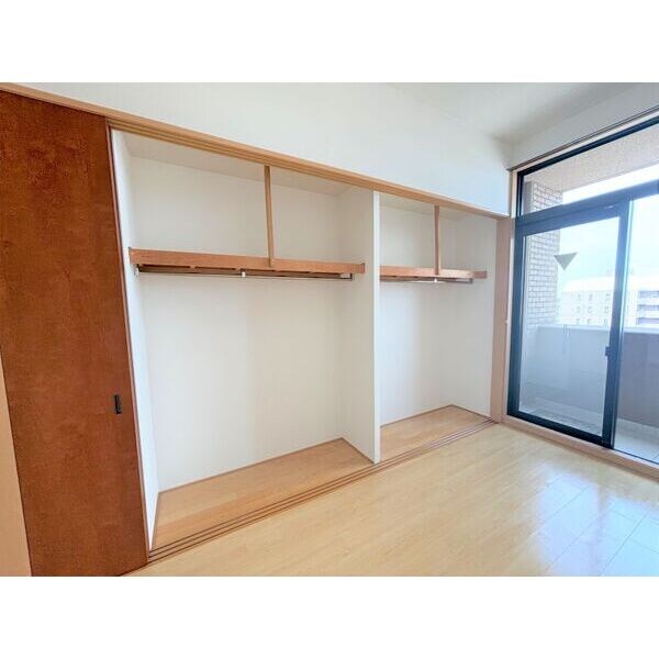 フォレステージュ江坂垂水町の物件内観写真