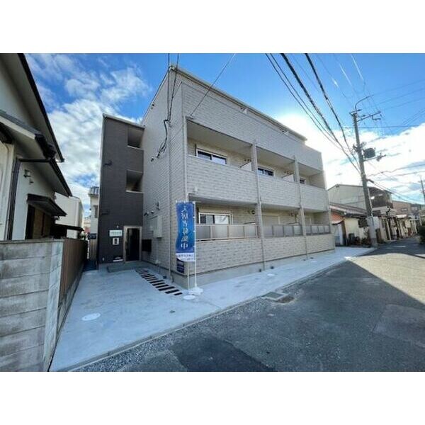 ファインレジデンシアの物件外観写真