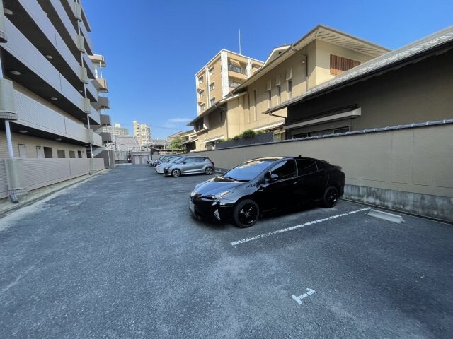 パレ上新庄の物件外観写真